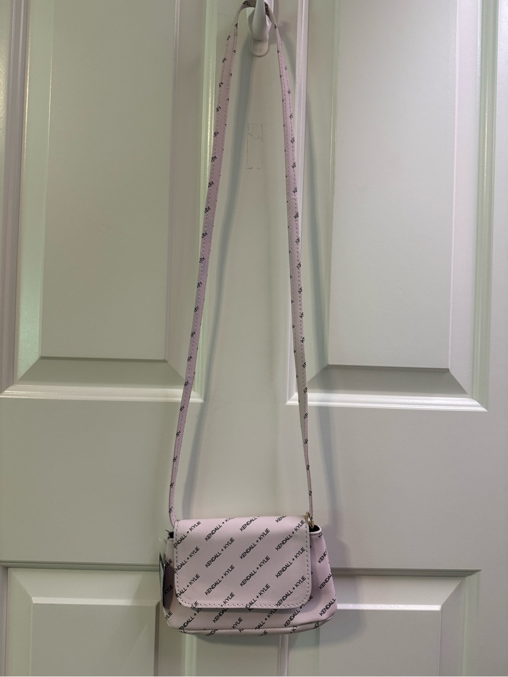 Pink Crossbody Kendall and Kylie Bag